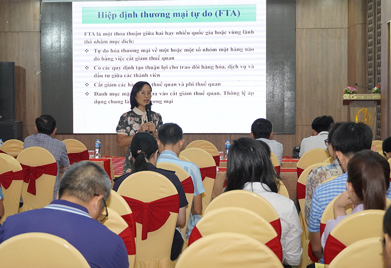 Nâng cao nhận thức về hội nhập quốc tế và xuất nhập khẩu