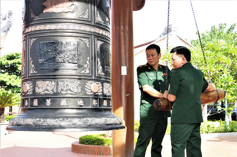 Bộ đội Biên phòng tỉnh: Dâng hương tưởng nhớ Chủ tịch Hồ Chí Minh và các anh hùng liệt sỹ