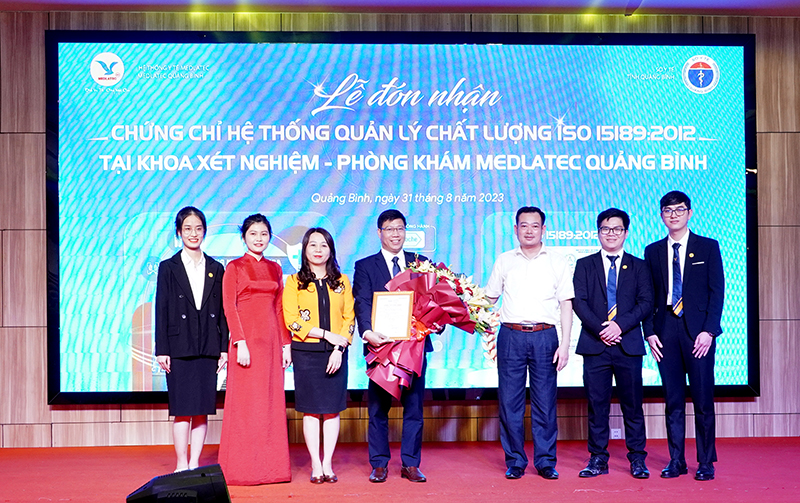 MEDLATEC Quảng Bình đón nhận chứng chỉ ISO 15189:2012