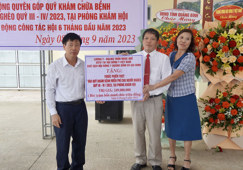 Khai trương phòng khám chuyên khoa y học cổ truyền