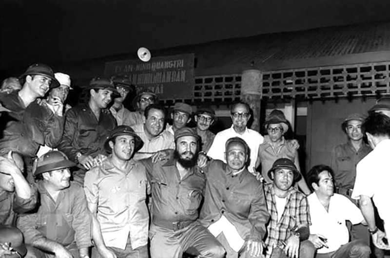 Tổng Tư lệnh Cuba Fidel Castro: "Cảm ơn Việt Nam, ngàn lần cảm ơn!"