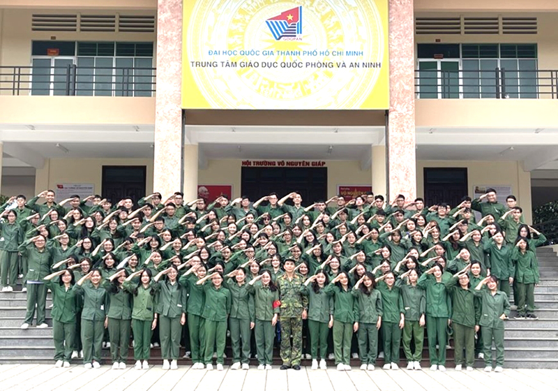 Nâng chuẩn học quân sự cho sinh viên như huấn luyện chiến sĩ mới