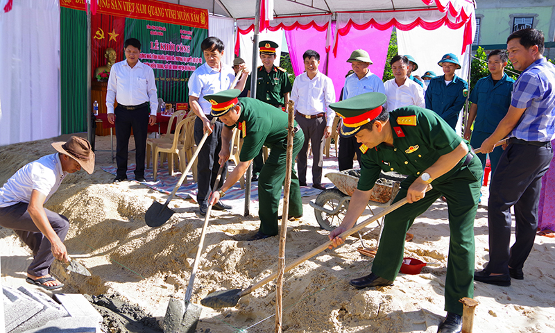 Bộ Chỉ huy Quân sự tỉnh: Khởi công xây dựng nhà tình nghĩa tặng vợ liệt sỹ