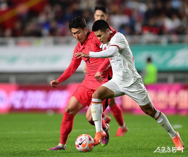 Son Heung-min khẳng định đẳng cấp, Việt Nam thua 0-6 trước Hàn Quốc