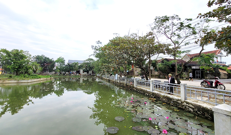 "Phố" giữa làng!