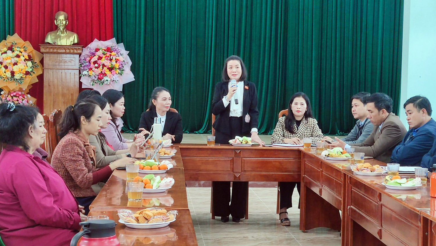 Đoàn đại biểu Quốc hội tỉnh tiếp xúc cử tri chuyên đề tại TX. Ba Đồn