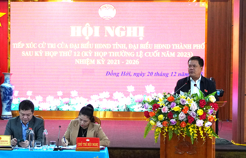 Đại biểu HĐND tỉnh tiếp xúc với cử tri TP. Đồng Hới