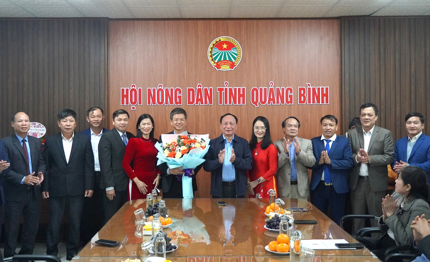 Gặp mặt đoàn đại biểu dự Đại hội Hội Nông dân Việt Nam lần thứ VIII