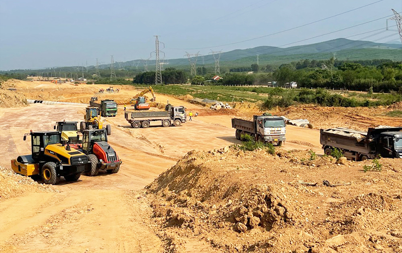 Tăng cường sự lãnh đạo của Đảng trong thực hành tiết kiệm, chống lãng phí