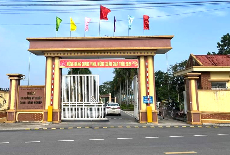 Một giáo viên bị xử phạt 35 triệu đồng về lỗi vi phạm nồng độ cồn