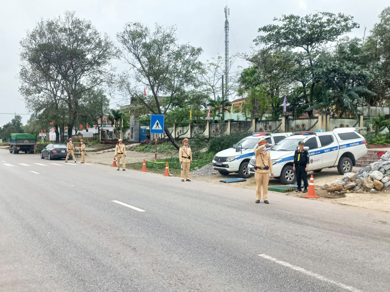 Mở đợt cao điểm bảo đảm trật tự an toàn giao thông dịp Tết