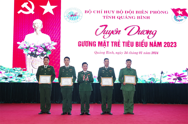 Bộ đội biên phòng tỉnh tuyên dương "Gương mặt trẻ tiêu biểu" năm 2023