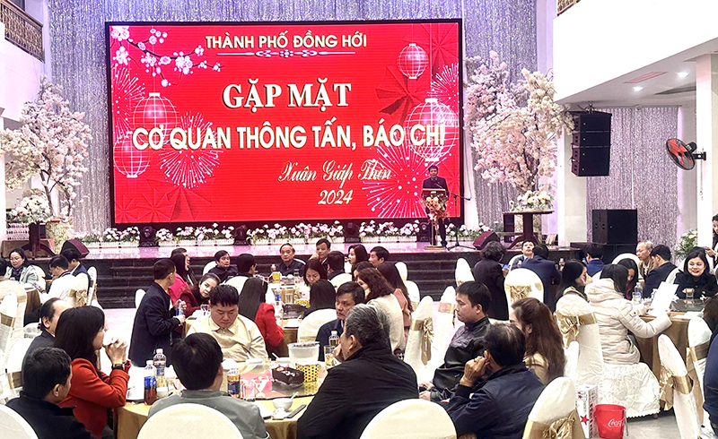 TP. Đồng Hới: Gặp mặt các cơ quan thông tấn báo chí