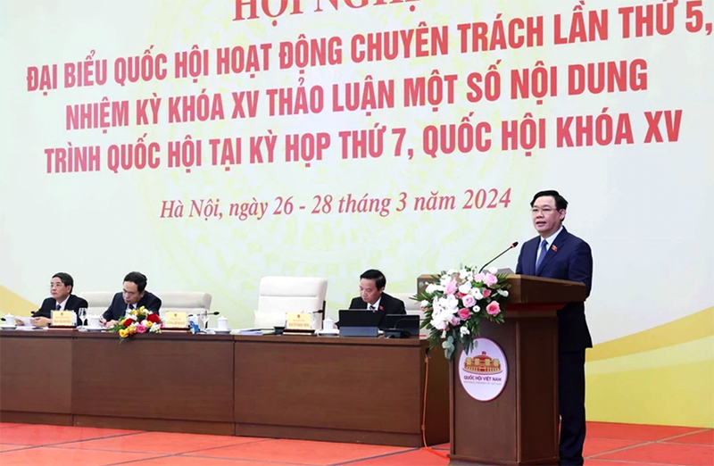 Đại biểu Quốc hội chuyên trách cho ý kiến về 8 dự án luật trình Quốc hội tại kỳ họp thứ 7