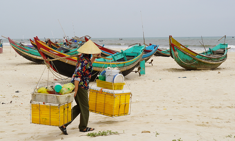 Làng biển trong "vòng xoáy" của đất - Bài 2: Ám ảnh vì đất