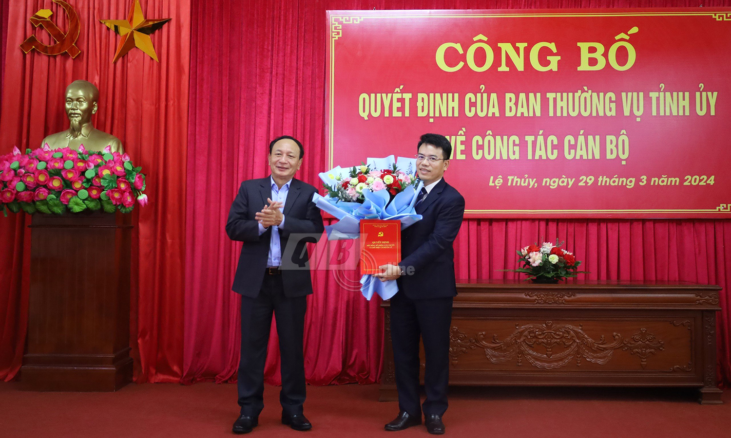 Công bố quyết định điều động cán bộ giữ chức vụ Bí thư Huyện ủy Lệ Thủy