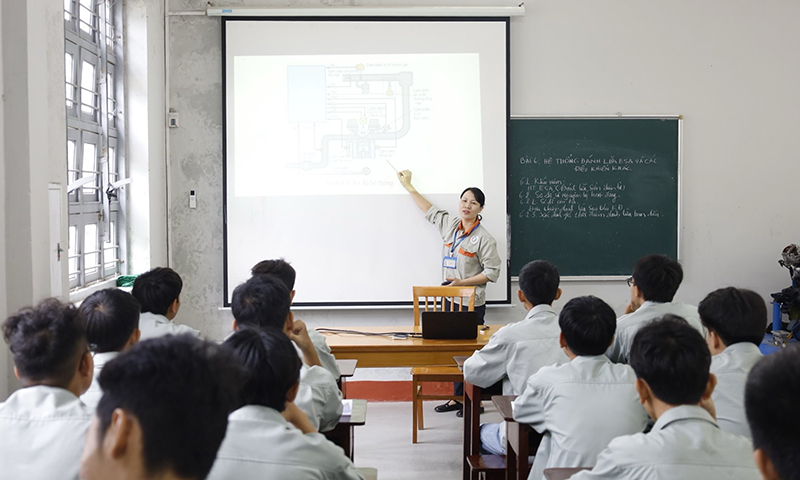 Đẩy mạnh liên kết, tạo việc làm sau đào tạo nghề