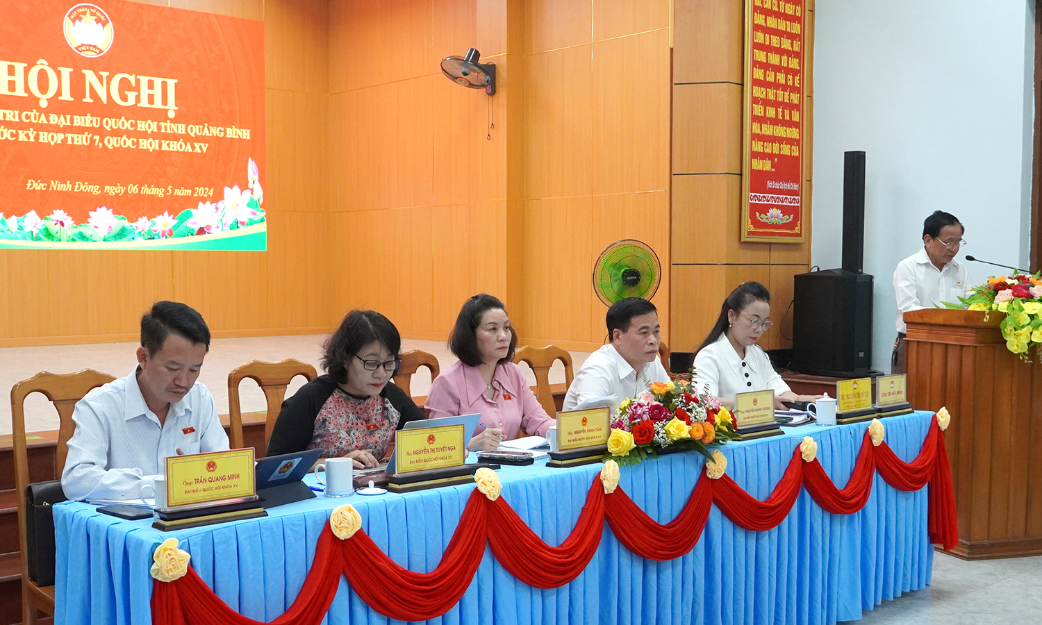 Đại biểu Quốc hội tiếp xúc cử tri TP. Đồng Hới