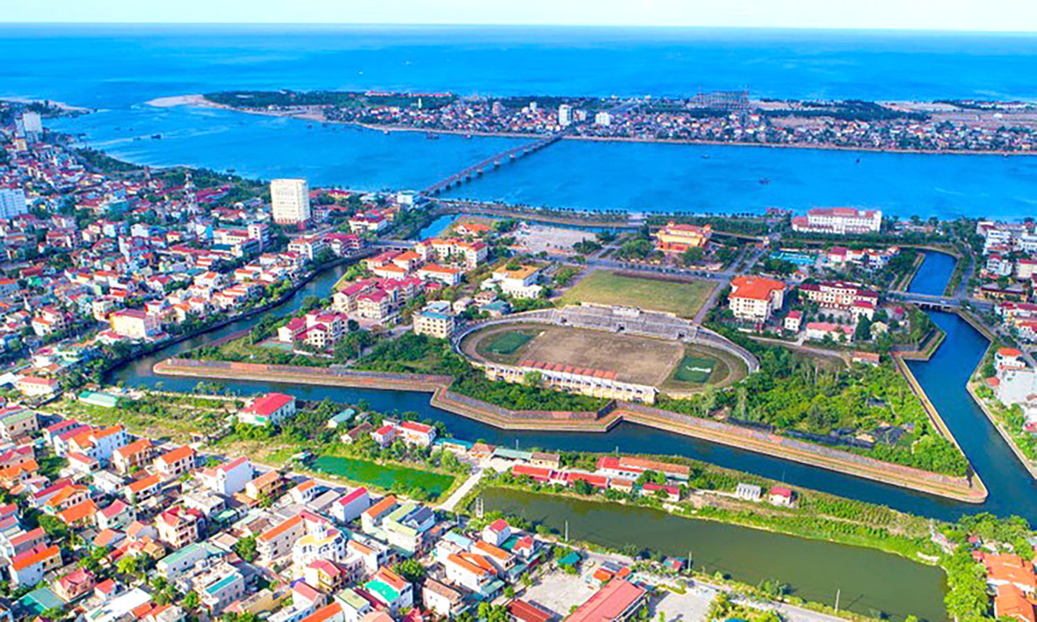 Quảng Bình Hào khí 420 năm (1604-2024)