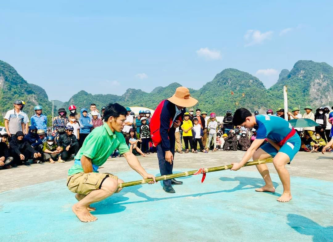 "Giữ lửa" văn hóa qua thể thao truyền thống