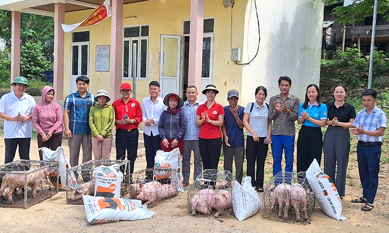 "Hành trình nhân đạo-Trao nhận yêu thương"