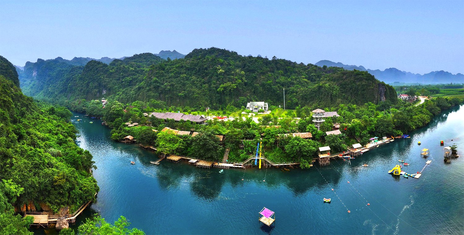 Quảng Bình muôn vẻ