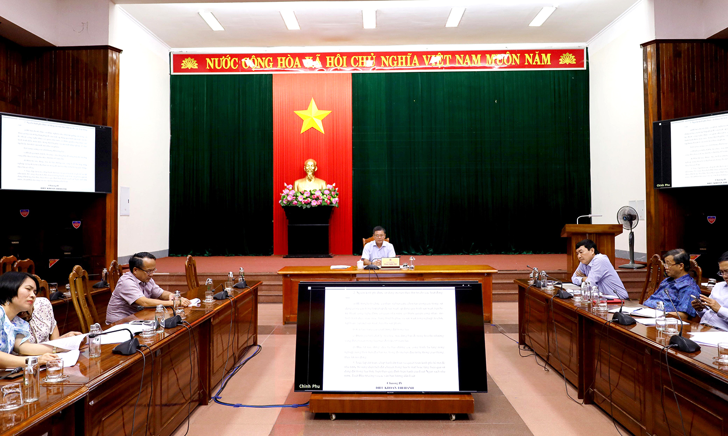Nâng cao hiệu lực, hiệu quả quản lý nhà nước về đất trồng lúa