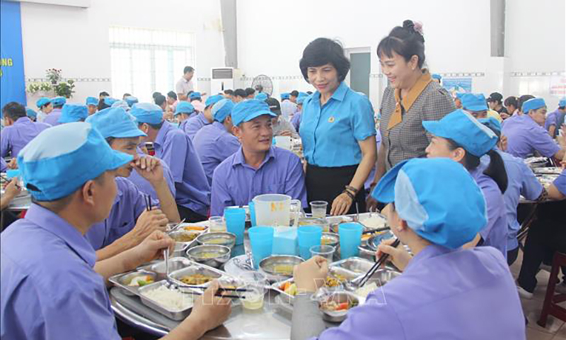 Tổ chức "Bữa cơm Công đoàn" năm 2024