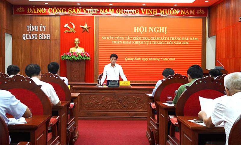 Chú trọng kiểm tra tổ chức đảng gắn với trách nhiệm của người đứng đầu