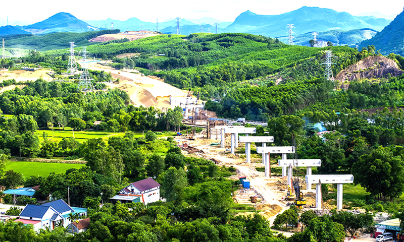 Quảng Bình muôn vẻ