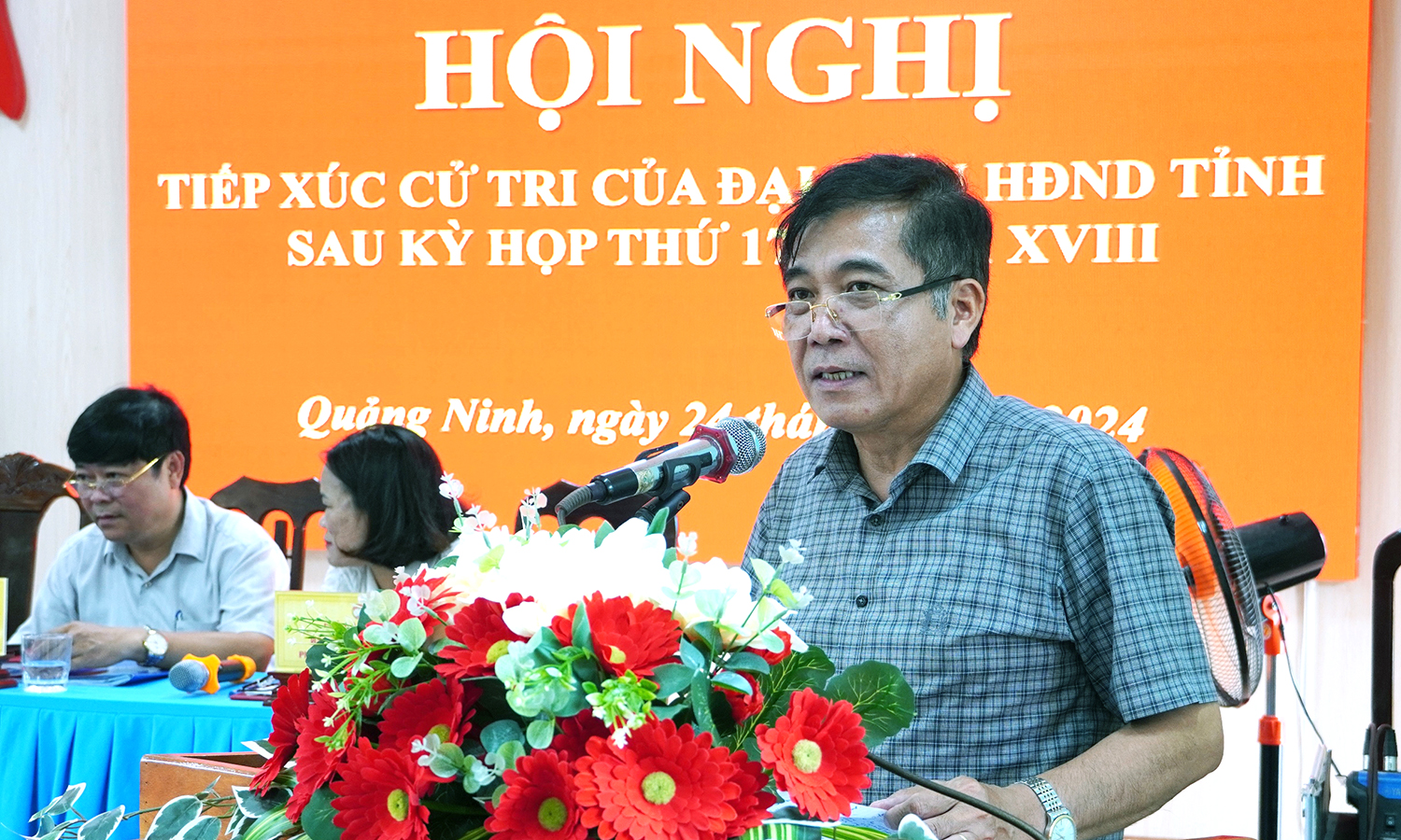 Đại biểu HĐND tỉnh tiếp xúc cử tri