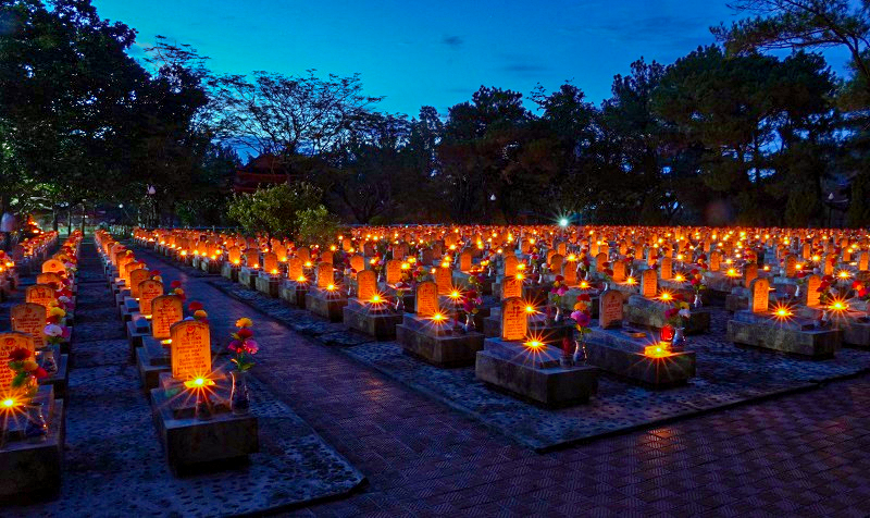 Một chiều ở nghĩa trang liệt sỹ
