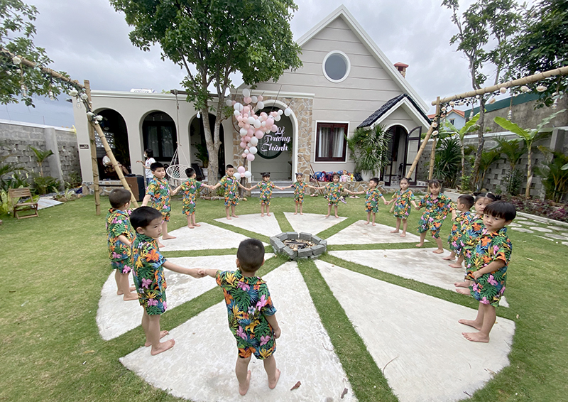 "Khoác áo mới" cho homestay