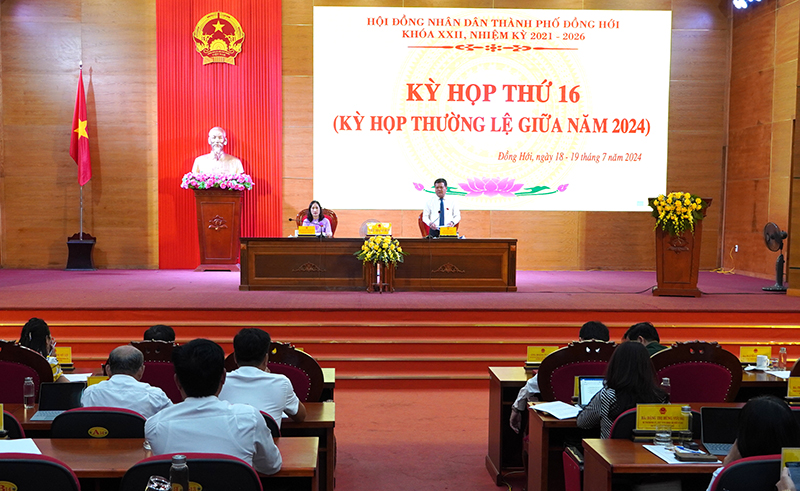 Đôn đốc giải quyết những kiến nghị của cử tri