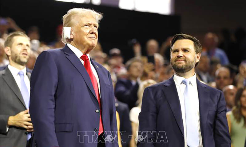 FBI điều tra vụ tin tặc tấn công chiến dịch tranh cử của ông Donald Trump