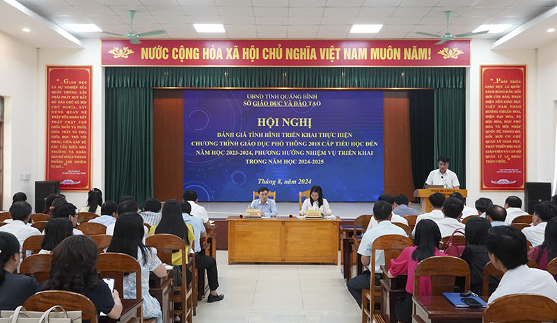 Tăng cường nguồn lực để thực hiện tốt Chương trình giáo dục phổ thông 2018