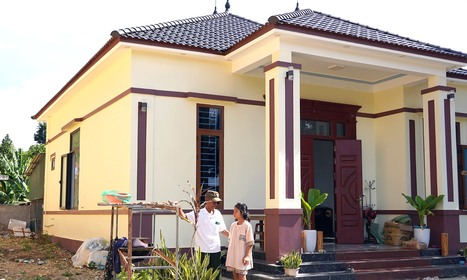 Tạo "sức bật" cho vùng đồng bào dân tộc thiểu số-Bài 1: Để người dân "an cư, lạc nghiệp"
