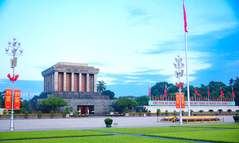 Mây trắng Ba Đình