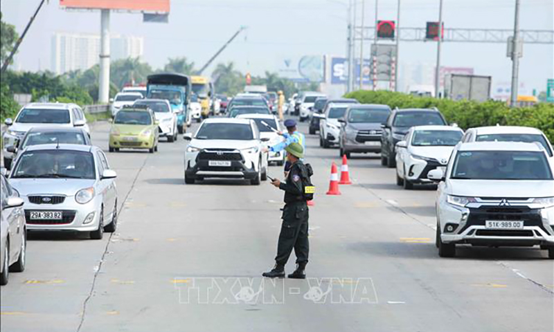 Ngày đầu tiên của kỳ nghỉ lễ Quốc khánh 2/9: 27 người tử vong do tai nạn giao thông
