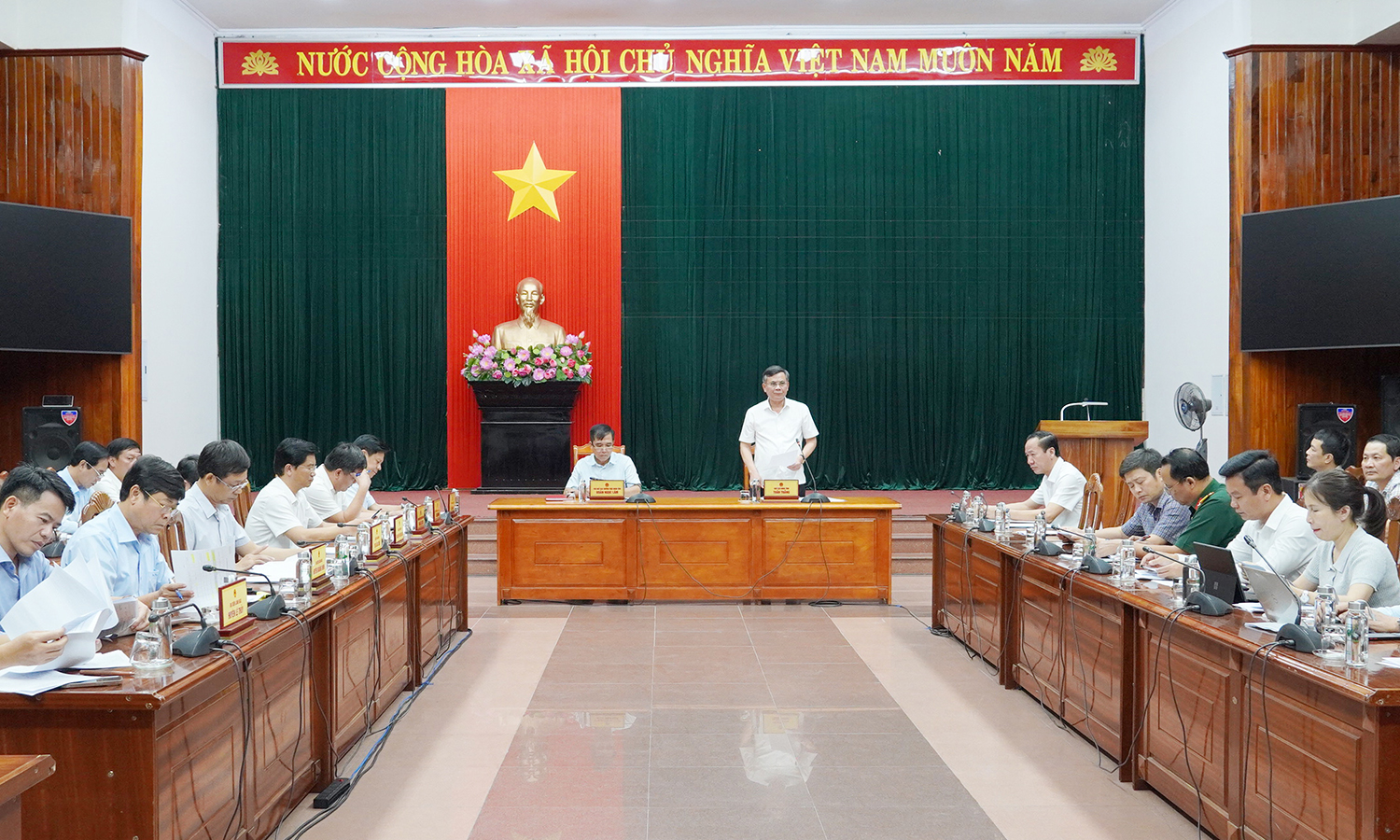 Đẩy nhanh tiến độ giải ngân vốn đầu tư công