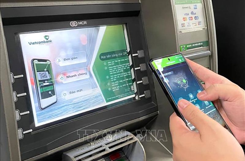 Cảnh báo tội phạm đánh cắp dữ liệu thẻ ATM qua Skimming