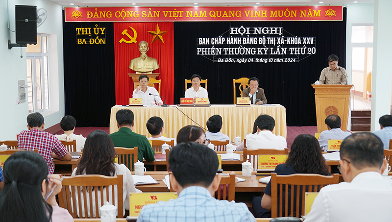 TX. Ba Đồn: Bảo đảm hoàn thành mục tiêu, nhiệm vụ năm 2024