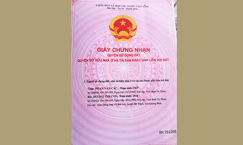 Nhận được "sổ đỏ" sau... 11 năm