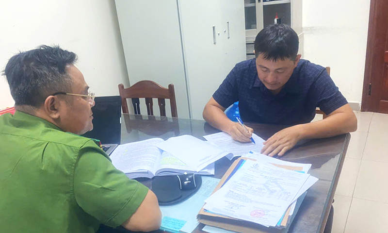 Vi phạm về bảo vệ môi trường, một doanh nghiệp bị xử phạt gần 100 triệu đồng