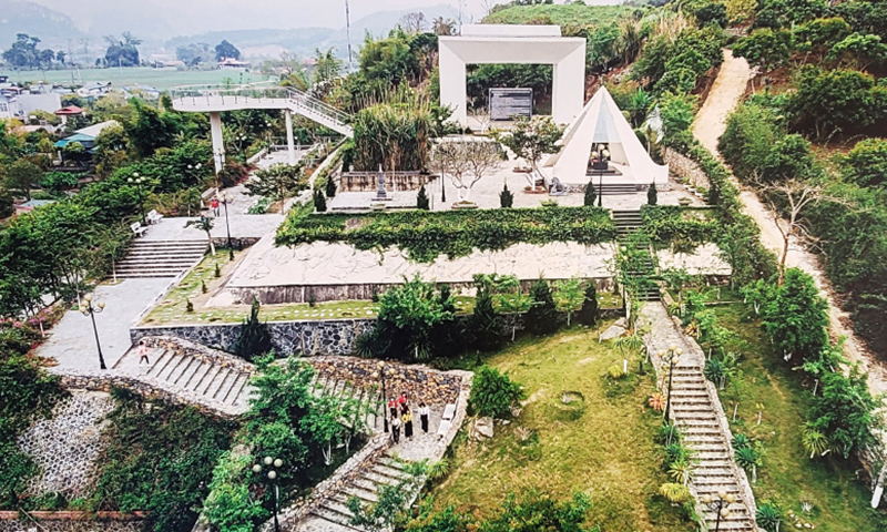 Cánh chim phượng hoàng-Bài 4: Khúc tráng ca Tây Tiến