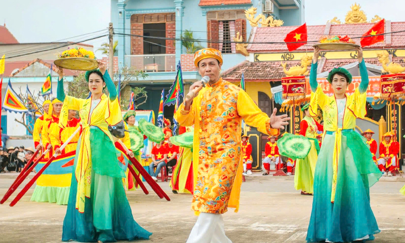 Hành trình từ quá khứ đến tương lai