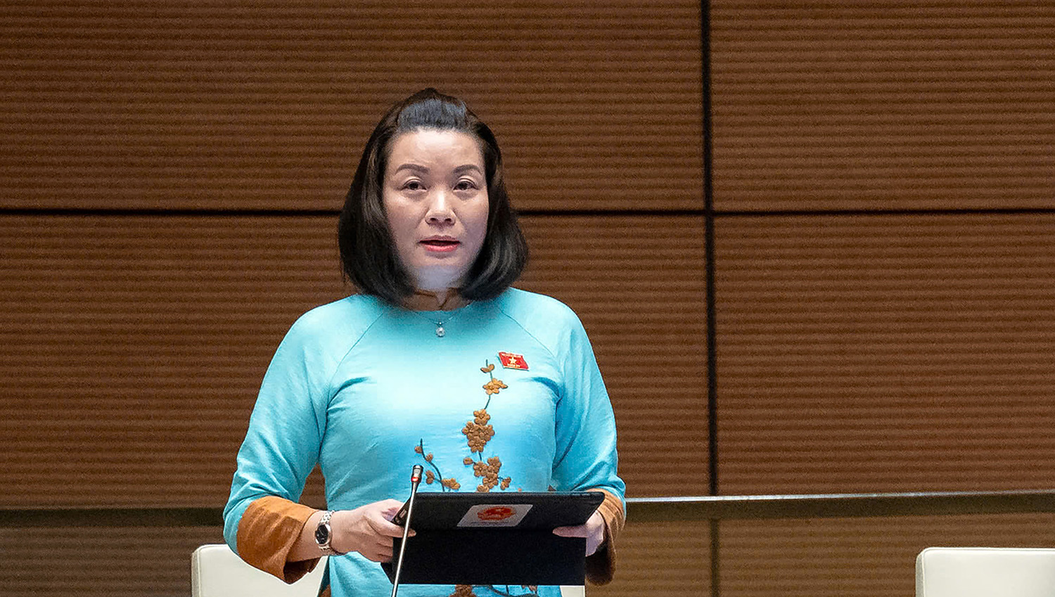 Bổ sung chính sách đối với lao động nữ và mở rộng đối tượng vay vốn