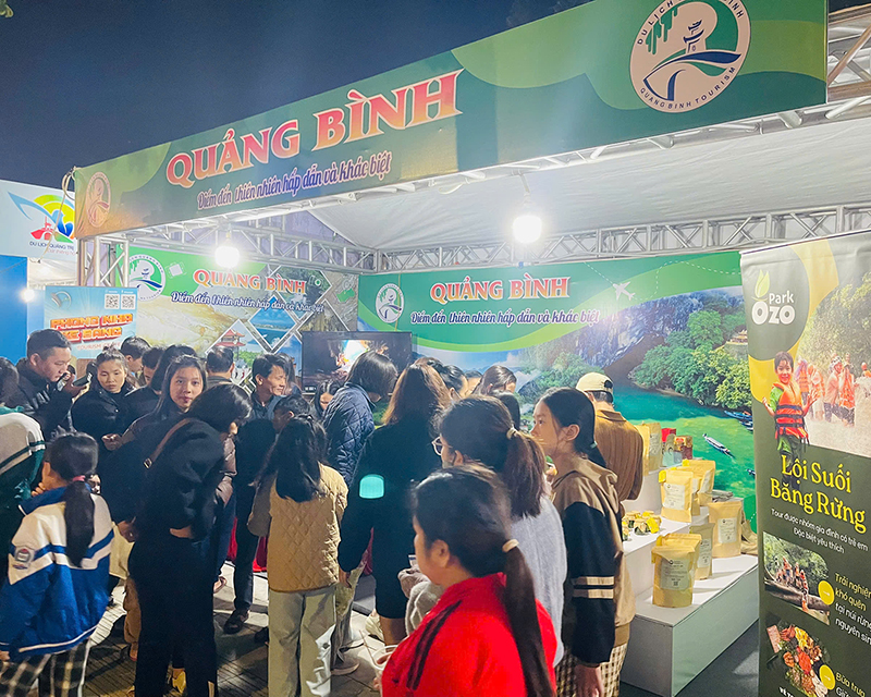 Quảng Bình tham gia lễ hội du lịch và ẩm thực Sen Nghệ An