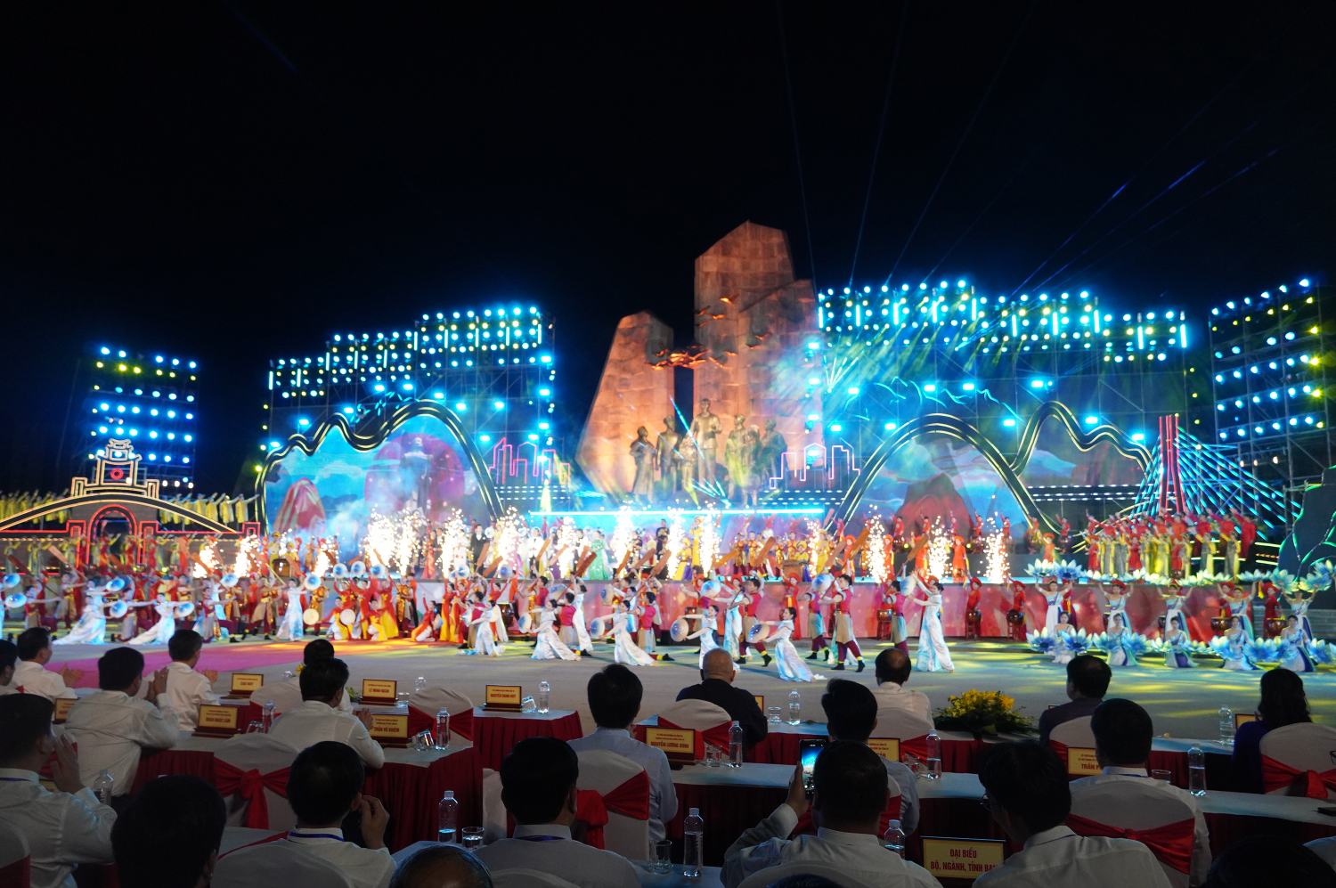 Tri ân và quảng bá hình ảnh quê hương