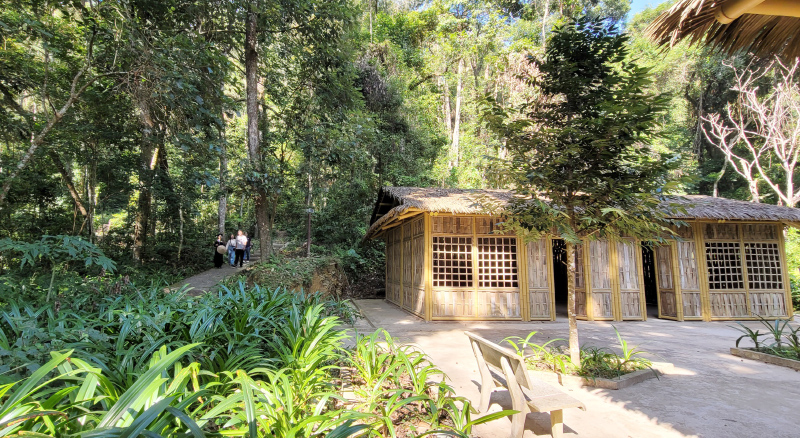 Người đội trưởng Đội Việt Nam Tuyên truyền giải phóng quân